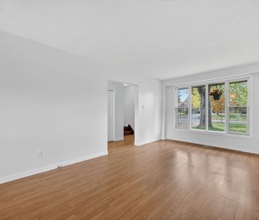 For Lease - 125 Daphne Crescent, Barrie, Ontario - Photo 3