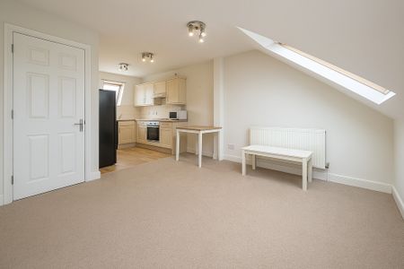 2 Bedroom Apartment, Khama Road, Tooting - Photo 5