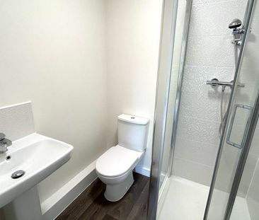 2 bedroom flat to rent - Photo 6