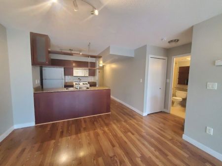 For Lease - 10 Navy Wharf Court Unit# 209, Toronto, Ontario - Photo 4