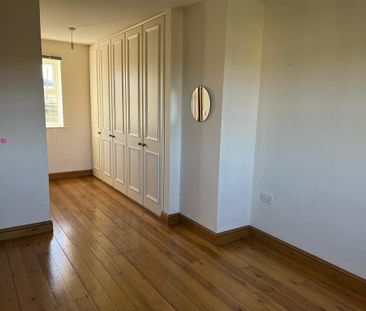 4 bedroom detached house to rent - Photo 6