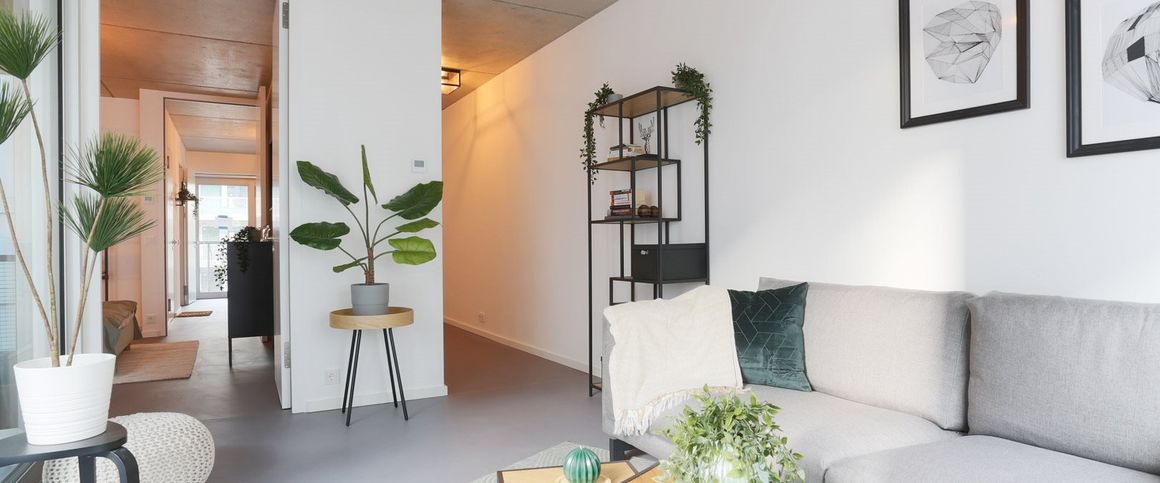 Außergewöhnliche Neubauwohnung mitten in der City - mit EBK und schöner Loggia für gemütliche Abende - Foto 1