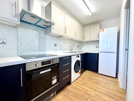 1 bedroom flat to rent - Photo 3