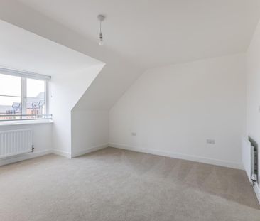 3 bedroom terraced house to rent - Photo 2