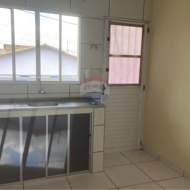 Aluga-se quitinete no Jardim São Carlos! - Foto 1