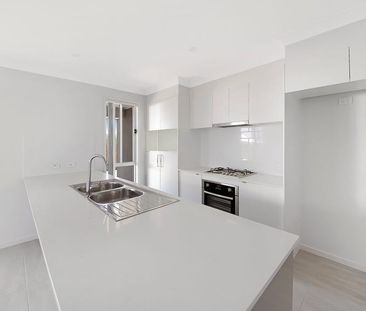 1/13 Canary Street, Ripley - Photo 6