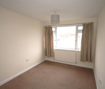 Kent CanterburyUlcombe Gardens, CT2 7QY, Canterbury - Photo 1