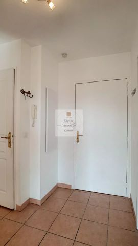 Location Appartement 2 pièces 47m² CANNES 06400 - Photo 3