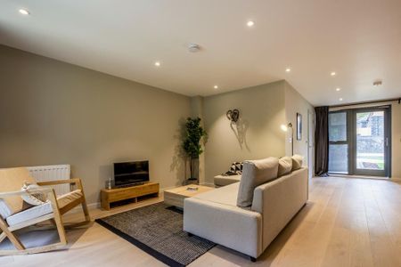 3 bedroom townhouse to rent - Photo 3