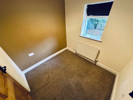 DerbyRoad, BELPER - Photo 4