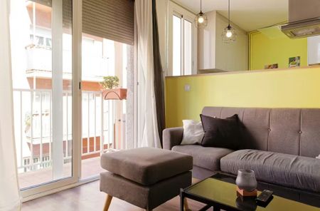 Carrer de Santa Rosalia, Barcelona, Catalonia 08032 - Photo 3