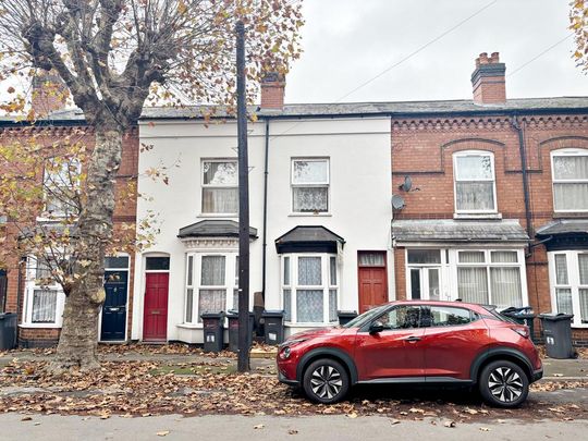 2 bedroom terraced house to rent - Photo 1