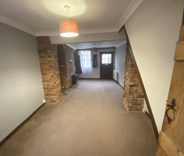 2 bedroom terraced house to rent - Photo 5