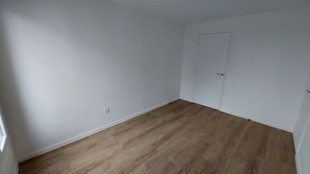 location Appartement T2 DE 45.95m² À ROMAINVILLE - Photo 3