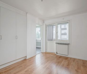 Heimdalsgatan, Märsta - Photo 4