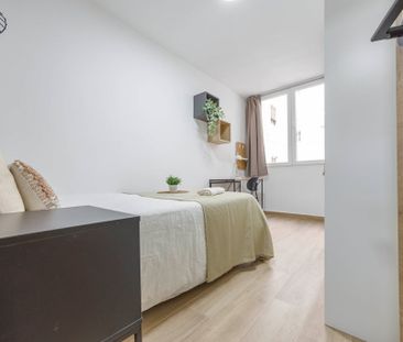 Carrer del Doctor Vicent Zaragoza, Valencia, Valencian Community 46020 - Photo 2