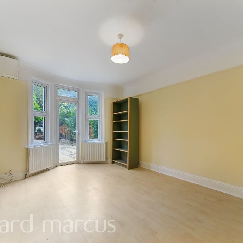 John Ruskin Street - Photo 1