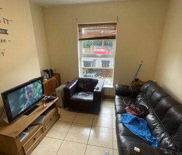 32 Lisburn Road, Belfast BT9 6AA - Photo 5