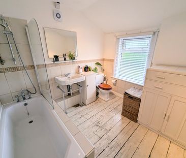 A 2 Bedroom Terraced - Photo 6