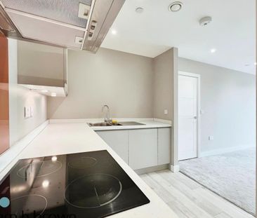 Victoria Avenue - Photo 4