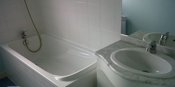 Location Appartement 3 pièces 80m² ANGERS 49000 - Photo 3