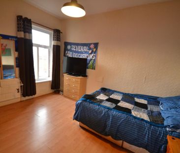 4 bedroom house to rent - Photo 3