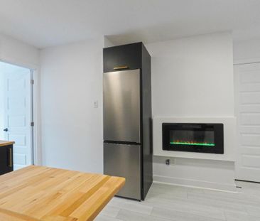 Appartement Moderne 3 ½ – À 10 Min du Métro Mont-Royal! - Photo 1