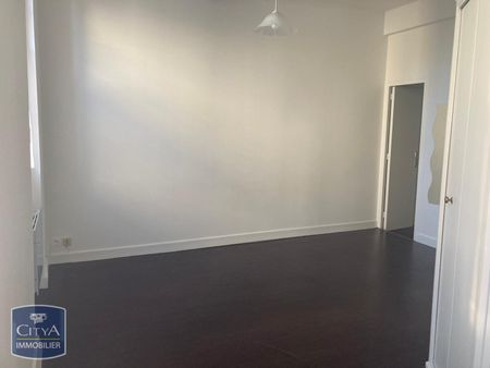 Location Appartement 1 pièce 23m² AGEN 47000 - Photo 2
