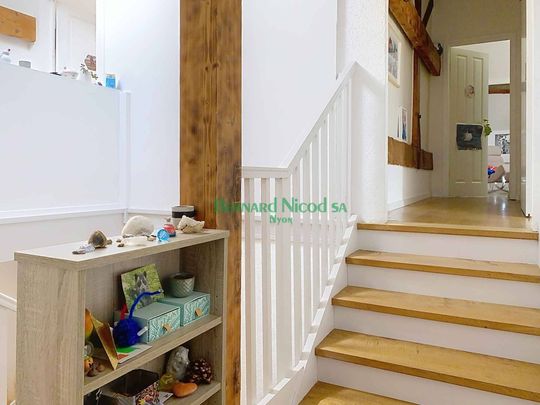 Exceptionnel appartement triplex dans une maison de village - Photo 1