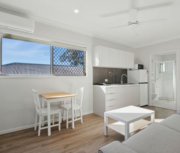 34 Jillian Place, Wynnum West QLD 4178 - Apartment For Rent | Domain - Photo 3