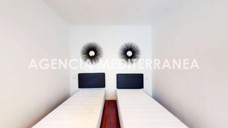 Luxury penthouse for rent in Valencia, Spain - Photo 4