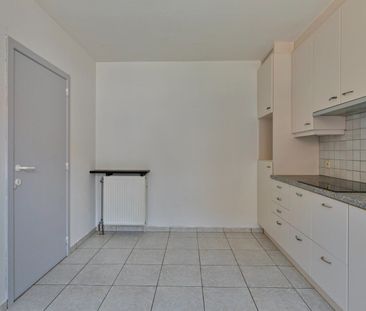Ruim appartement met 2 slpks en garagebox in het centrum van Geel ! - Foto 1