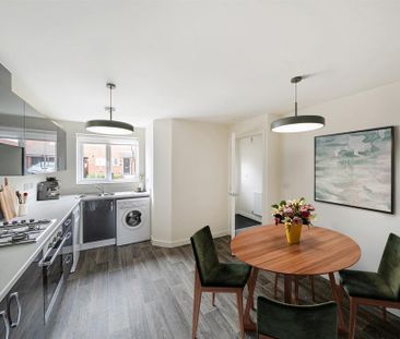 3 bedroom semi-detached house to rent - Photo 6