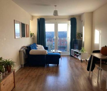 Tanner Court // Bed Flat // Aug, LN5 - Photo 2