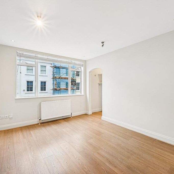 3 bedroom flat to rent - Photo 1