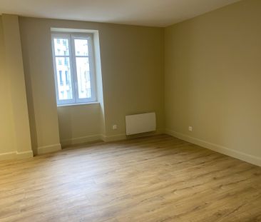 Location Appartement 2 pièces 46m² VICHY 03200 - Photo 4