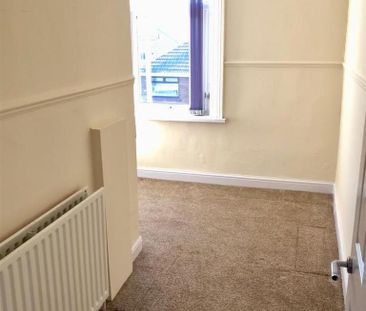 2 bedroom property to rent - Photo 6