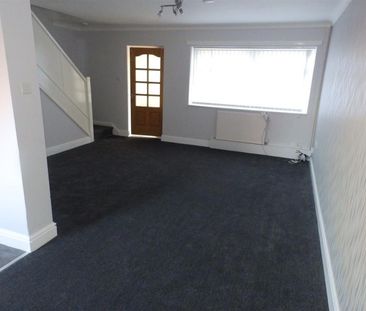 3 bedroom House To Let - Photo 1