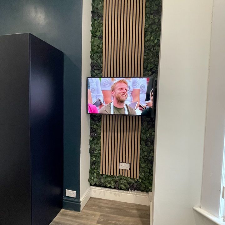 Studio Flat, Duncan Street, M7 - Photo 1