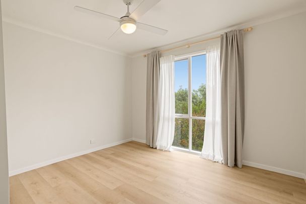 Fully Renovated Coastal Home - Photo 1