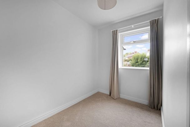4 bedroom terraced house to rent - Photo 1