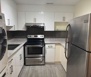For Lease - 1606 Queen Street Unit# 3, Toronto, Ontario - Photo 5