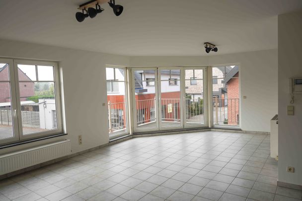 Appartement te huur in Oelegem met 2 slaapkamers - foto 1