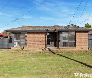 35 Oldershaw Road, Melton VIC 3337 - Photo 1