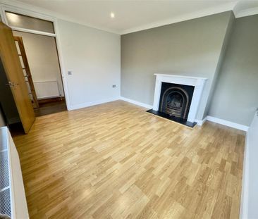 2 bedroom detached bungalow to rent - Photo 1