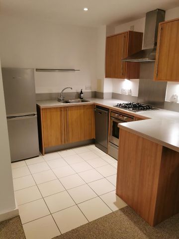 1 bedroom flat to rent - Photo 2