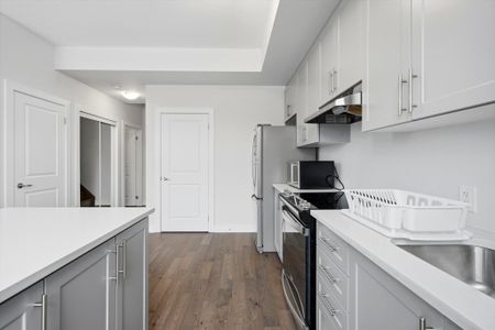 For Lease - 9560 Islington Avenue Unit# U215, Vaughan, Ontario - Photo 2