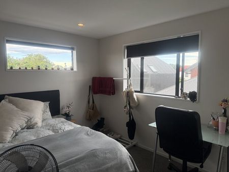 Riccarton – Modern 4 bedroom/2 bathroom Townhouse. Suit Mature Students/Working group! - Photo 3