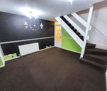 2 bedroom semi-detached house to rent - Photo 5