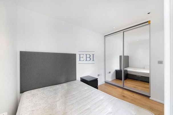 Studio to rent - Photo 1